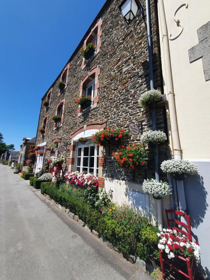 若瑟兰Aux Lits Du Canal住宿加早餐旅馆 外观 照片